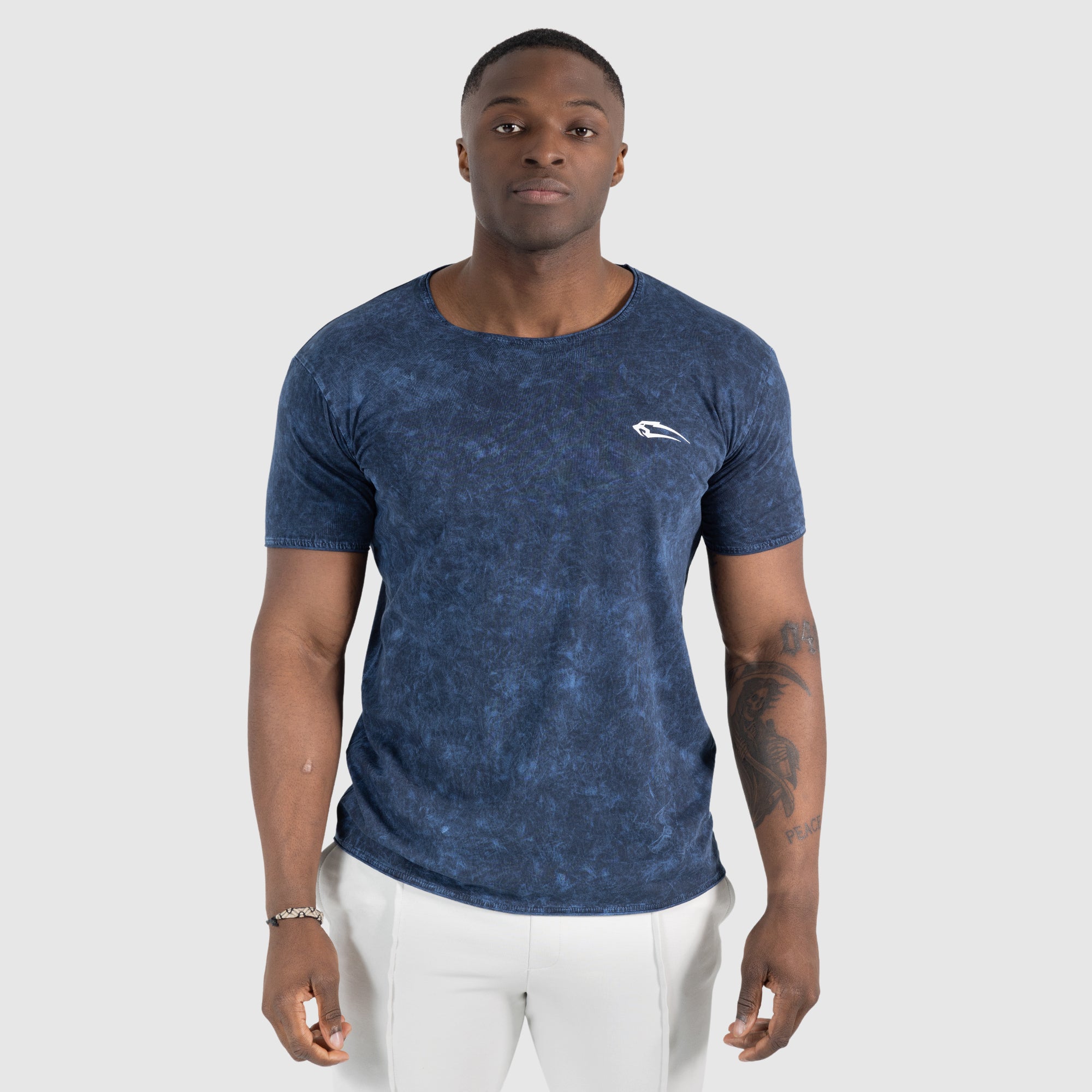 <tc>M</tc>camiseta atrix
