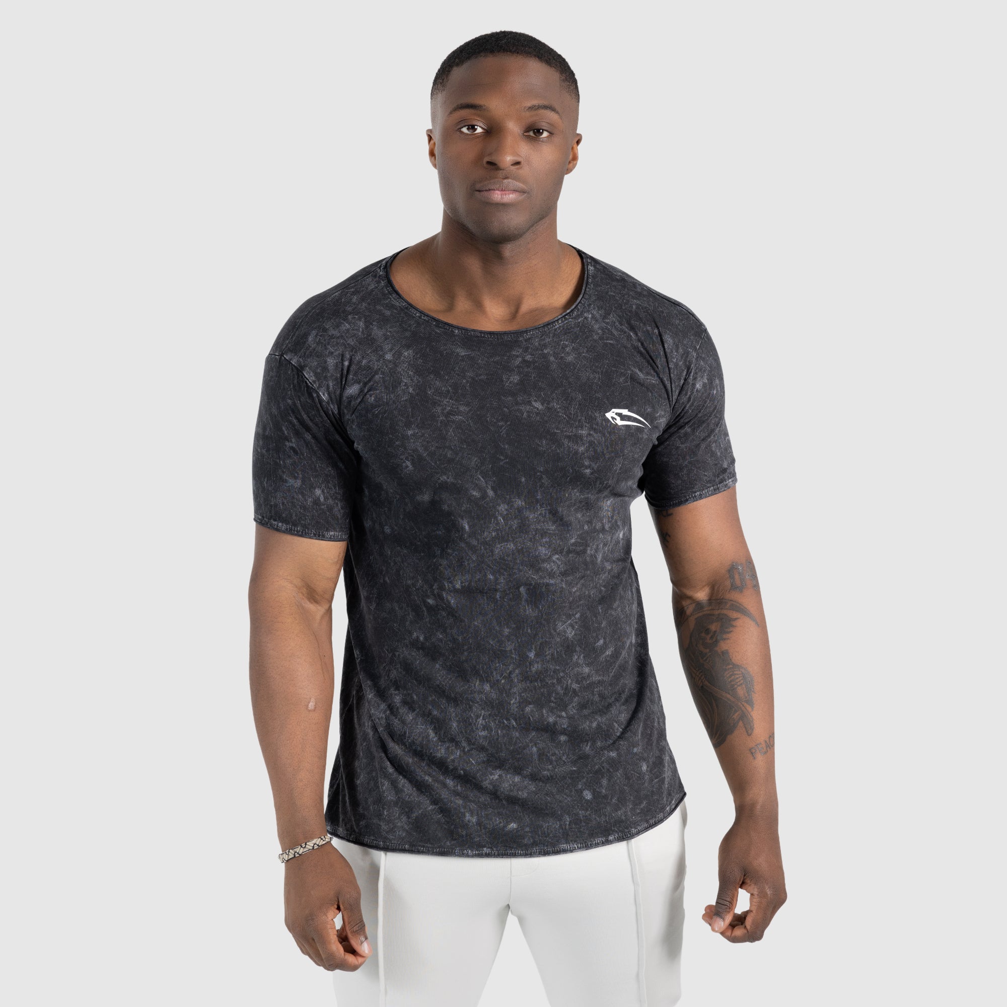 <tc>M</tc>camiseta atrix