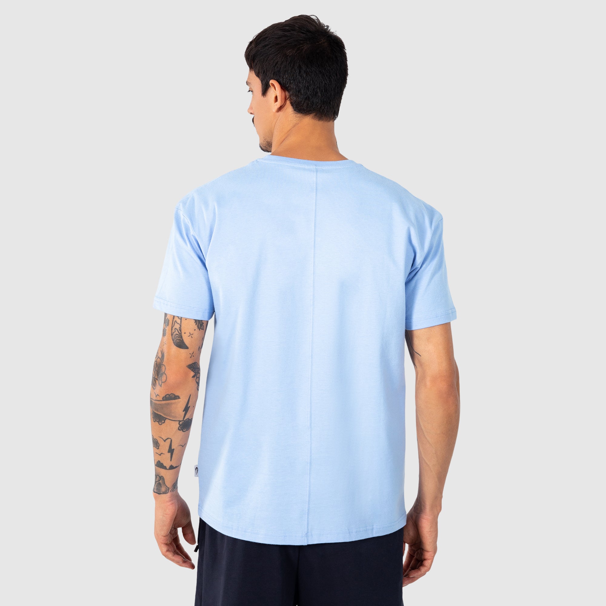 Blau