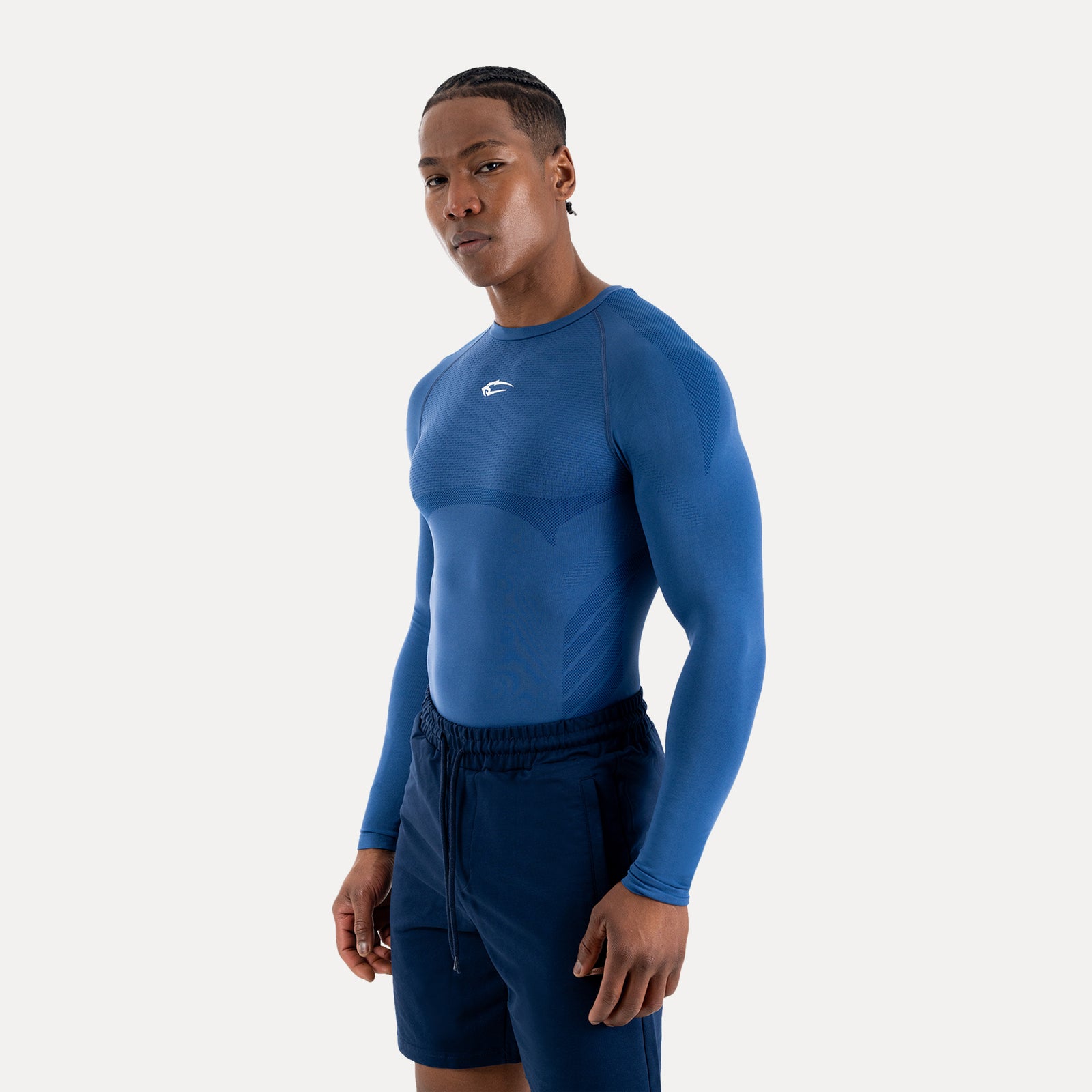 Dunkel Blau