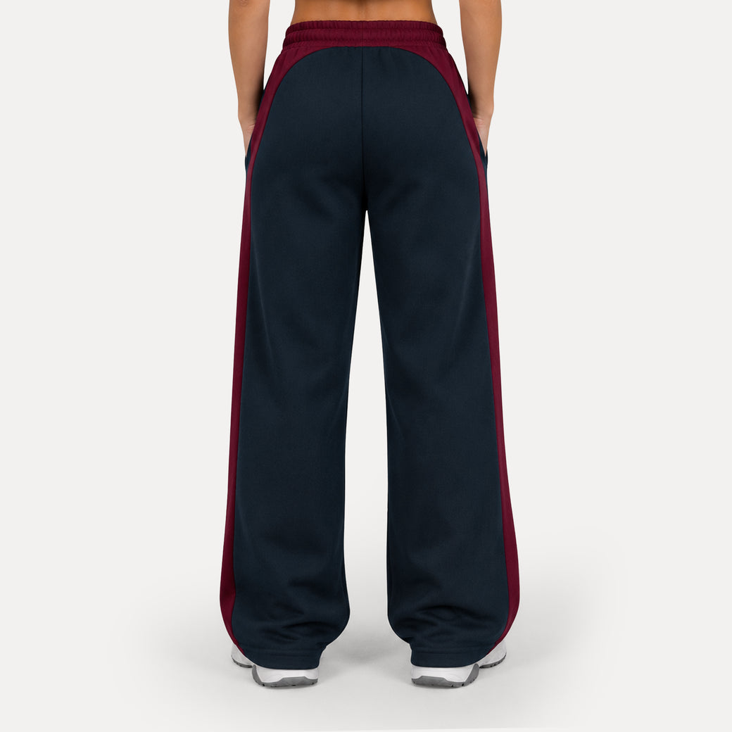 SMILODOX x FILA Teens Outfit Set Skylar
