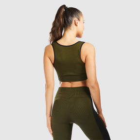 Golpe de sujetador deportivo