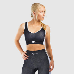 Golpe de sujetador deportivo