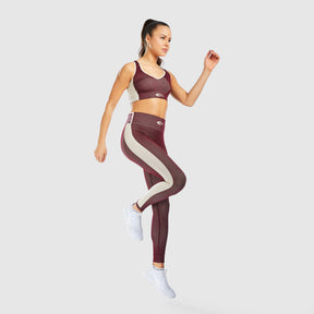 Golpe de sujetador deportivo